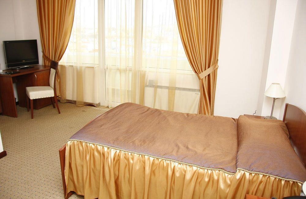 Cruise Hotel Tbilisi Bagian luar foto