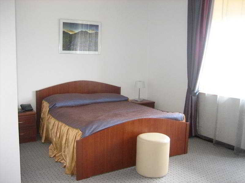 Cruise Hotel Tbilisi Bagian luar foto